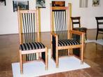 Izisz and Ozirisz court chair